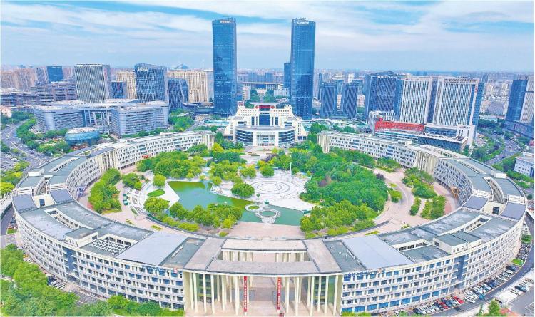 十万亿山东的“资本密码” 产业跃升与耐心资本双向奔赴_fororder_01_01_2653