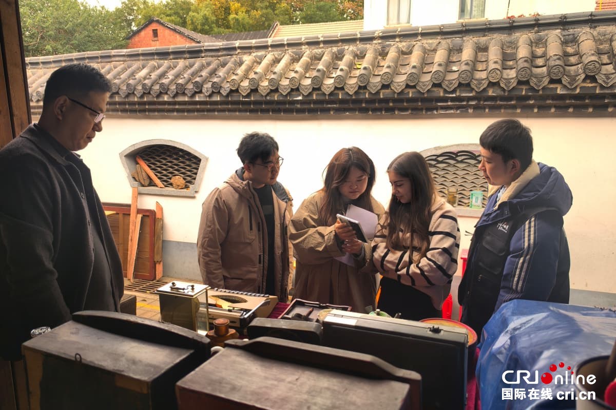 2025“新时代，我在中国”国际传播微纪录片(山东篇)开拍_fororder_微信图片_20251026121805_5_67