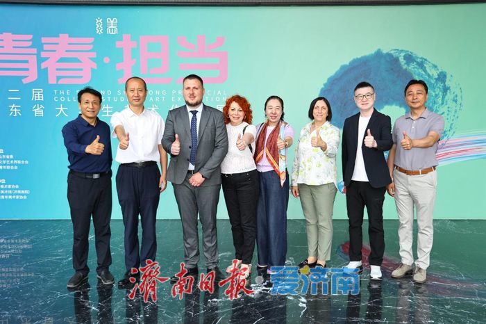 保加利亚卡赞勒格市代表团访问济南