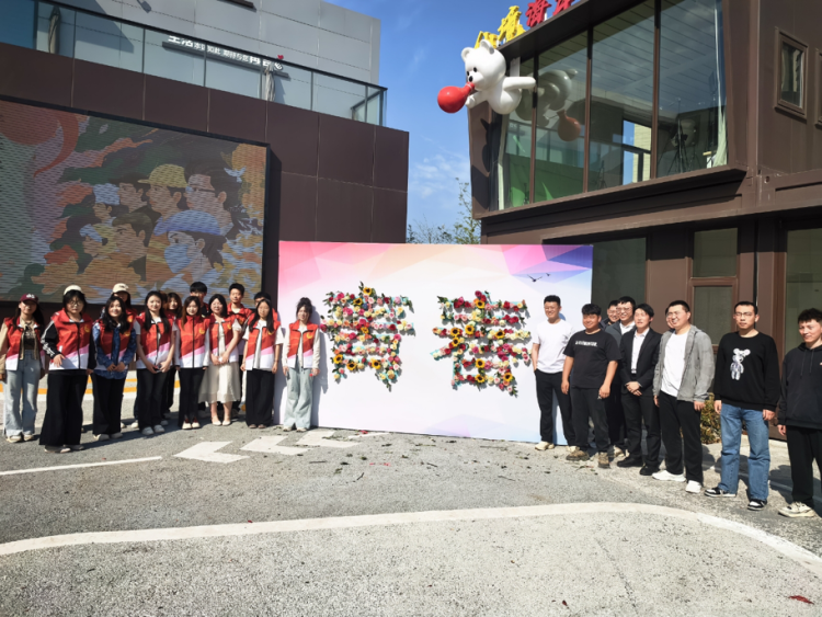 中建八局二公司青岛公司开展系列共青团活动_fororder_图片1