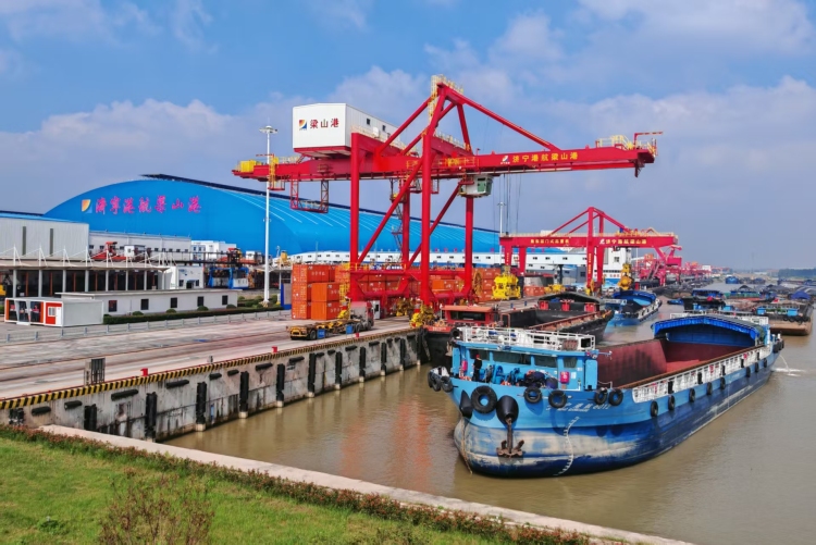 Jining, a Rising Inland Water Transportation Hub in North China with Its Great Waterway_fororder_058ff0186cd2494e852c2848ab179ef1.1918x1279.750x2147483647