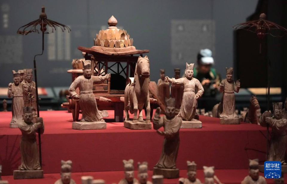 山东博物馆举办“鲁王之宝——明朱檀墓珍藏”展