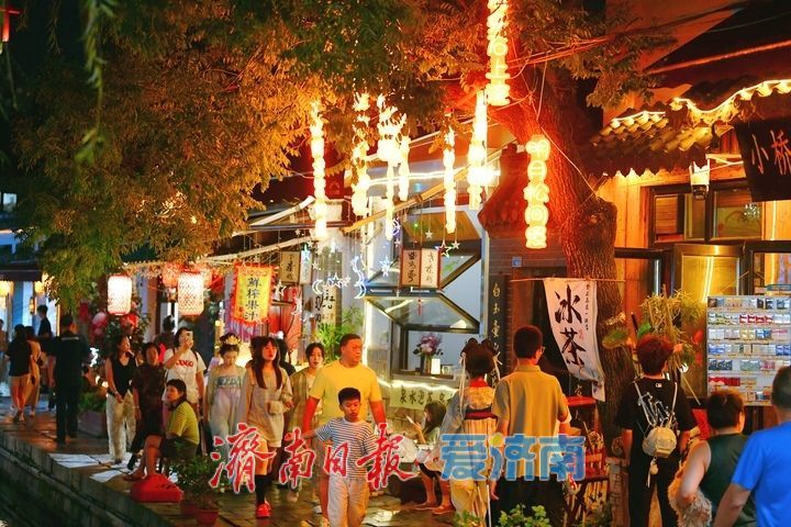 立秋之后,夜游泉城正当时