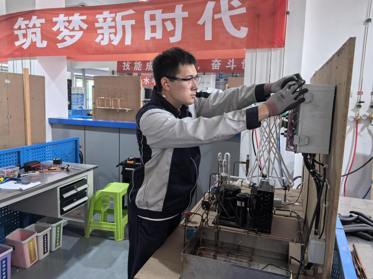 双力驱动，商工融合！解码职业教育人才培养“山商方案”
