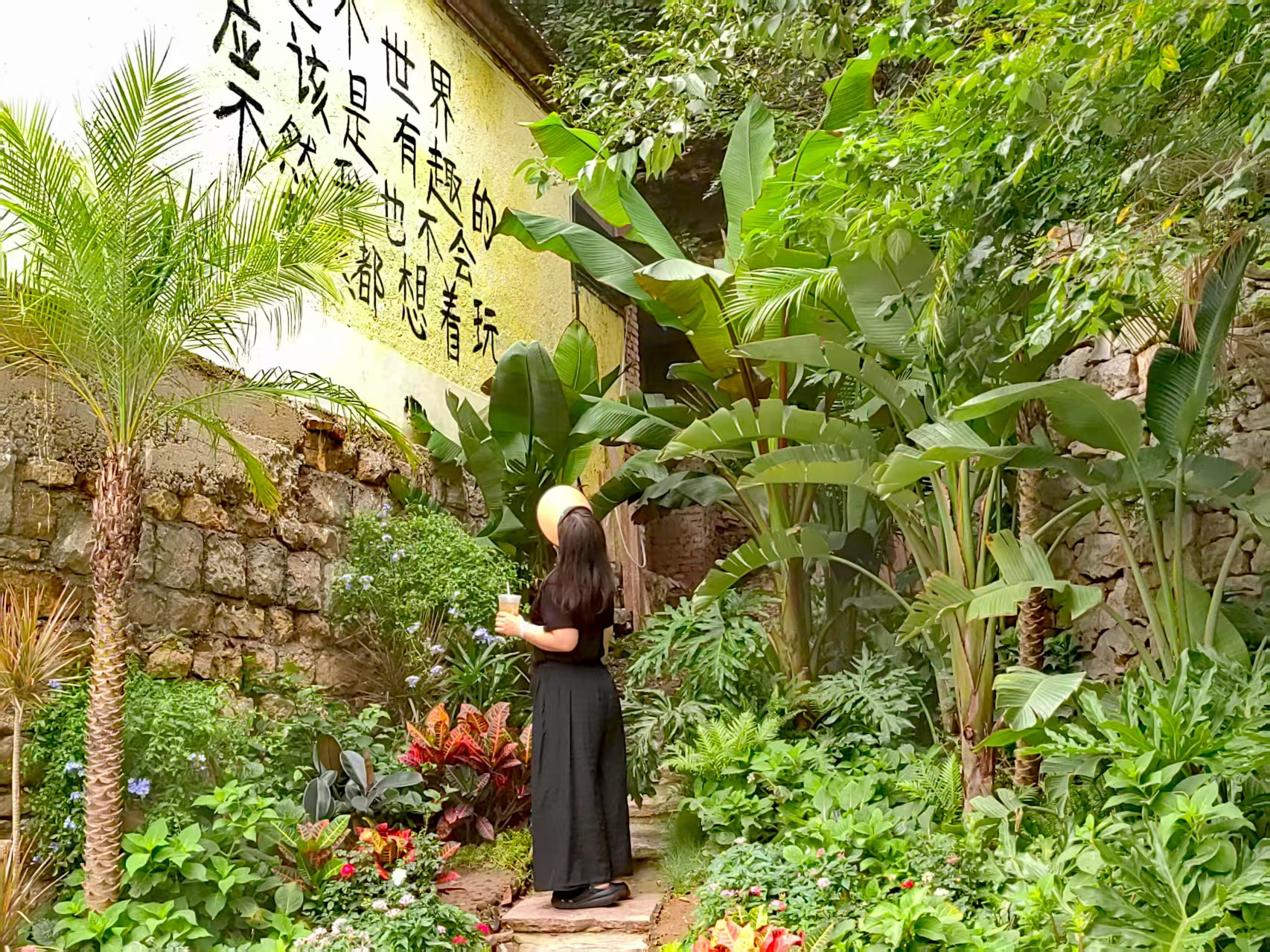 镜头里的山东之夏：在淄博红叶柿岩景区邂逅聊斋经典演出_fororder_3ca58307adca880ec2b5f0f46add4e2c