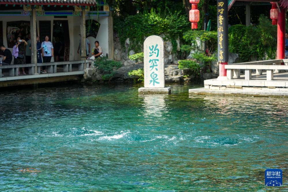 济南趵突泉重现“水涌若轮”美景