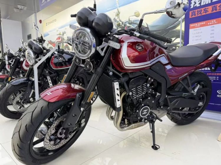 张雪机车国际夺冠爆火 旗下车型常规活塞部件泰安宁阳造