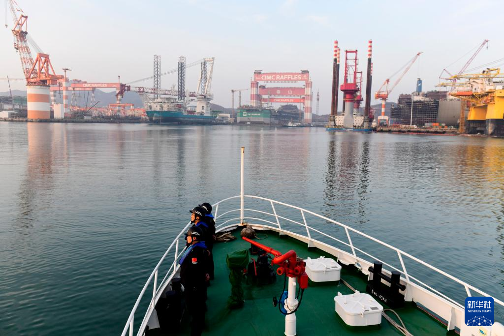 新春走基层丨山东烟台：芝罘湾畔的巡护者