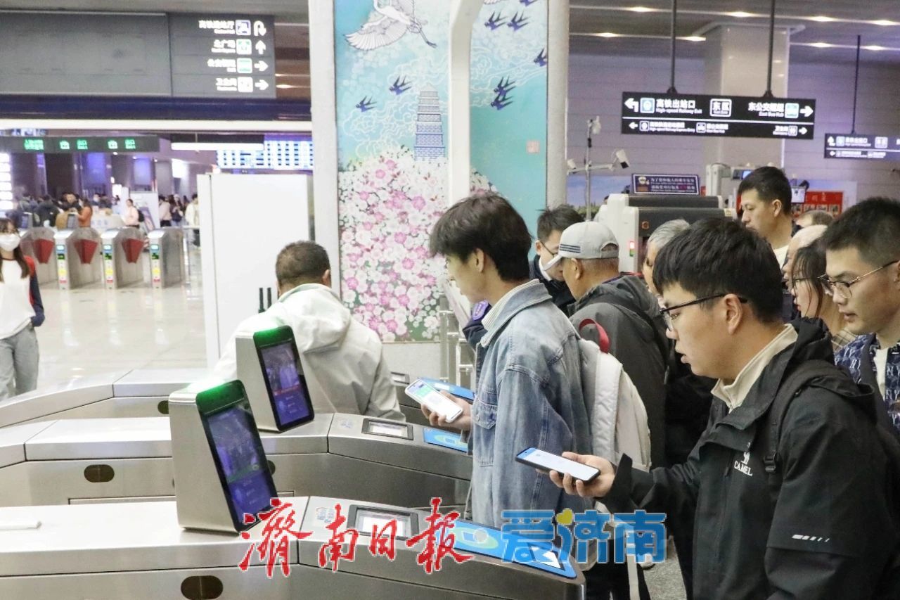 济南地铁上线“AI轨道医生”，智能护航安全出行