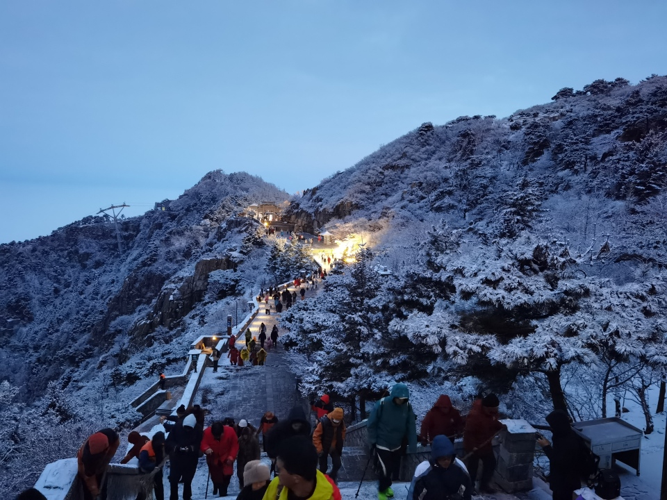 雪后泰山披银装 云海日出醉游人_fororder_【雪后泰山】12