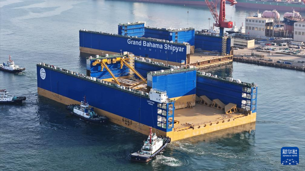 12万吨举力浮船坞在山东青岛启运_fororder_【启运】3