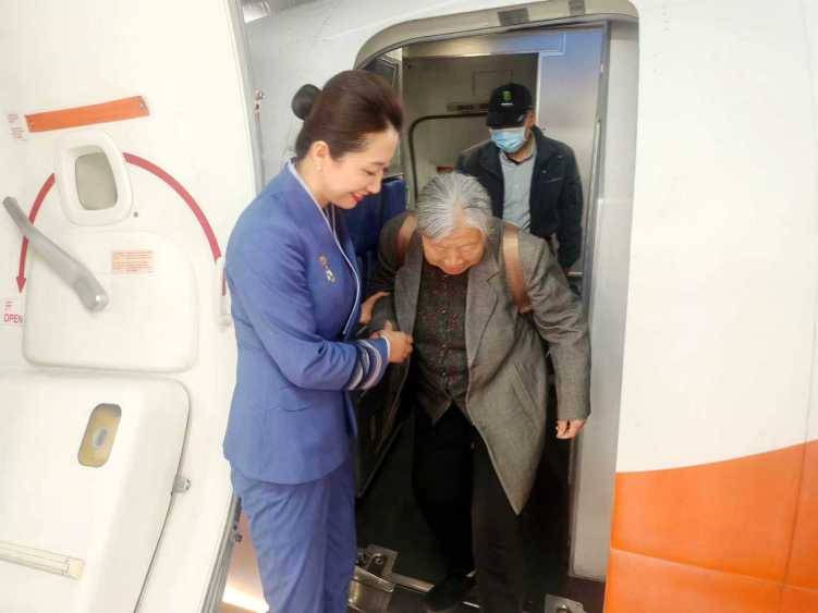 山航春运收官：运输旅客近334万人次，航班正常率高于行业平均水平_fororder_微信图片_2026-03-14_145244_621