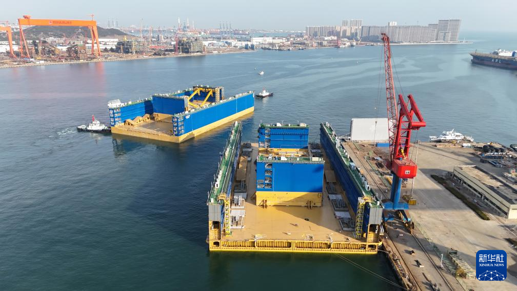 12万吨举力浮船坞在山东青岛启运_fororder_【启运】1