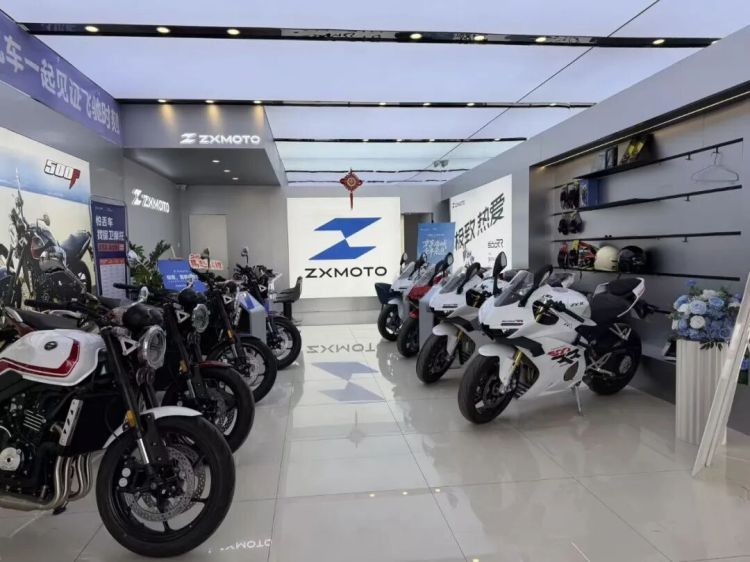 张雪机车国际夺冠爆火 旗下车型常规活塞部件泰安宁阳造