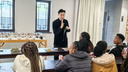 让非遗之美架起友谊之桥！ 济南市历下区成功举办"非遗国际朋友圈"中外文化交流活动