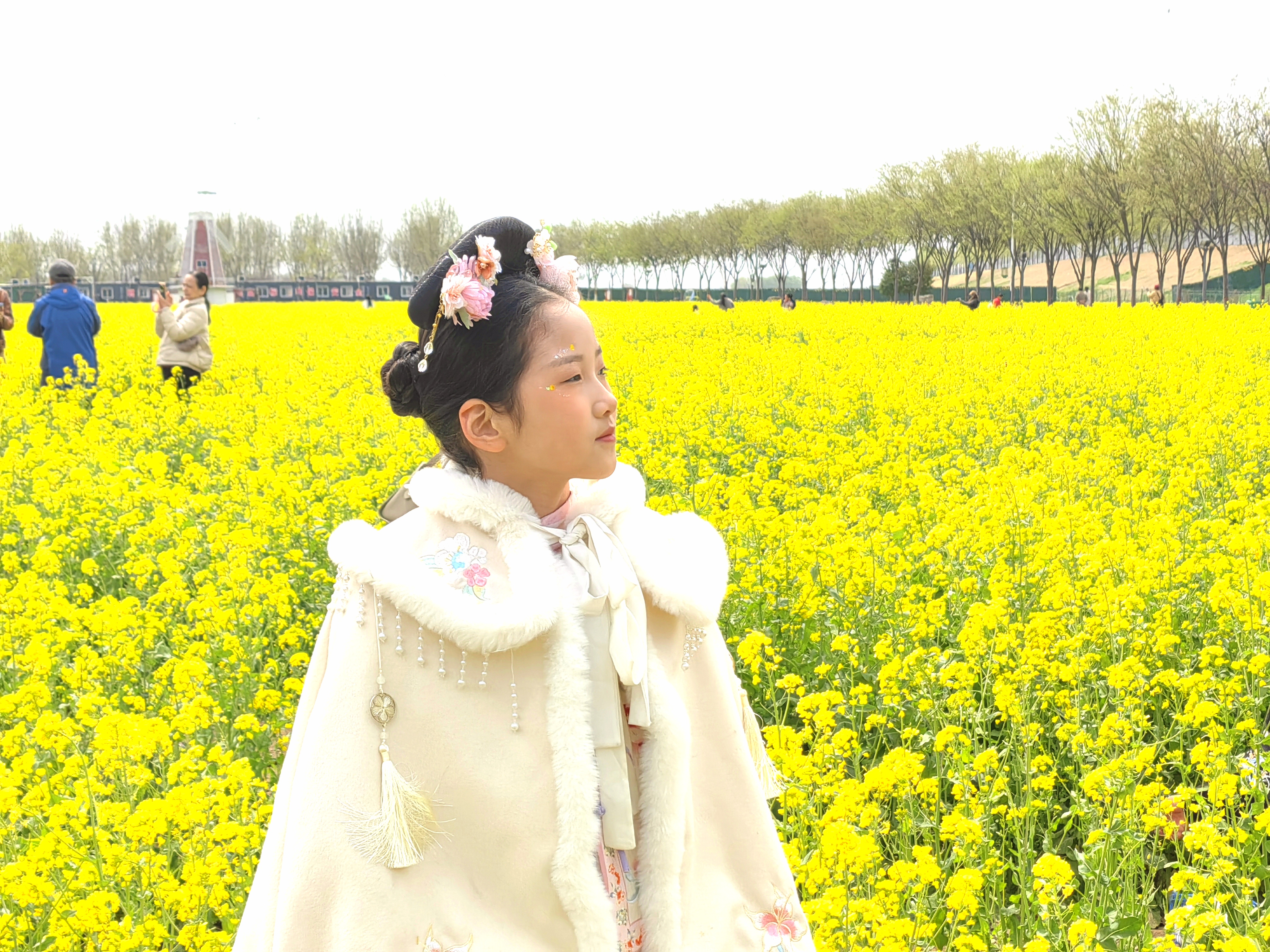 【花开齐鲁】济宁市兖州区千亩油菜花迎来盛放时节_fororder_e003ef1fc2c384d952550c188858e57