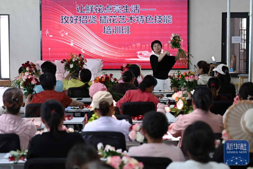 山东莒县：发展鲜切花产业 点亮“美丽经济”