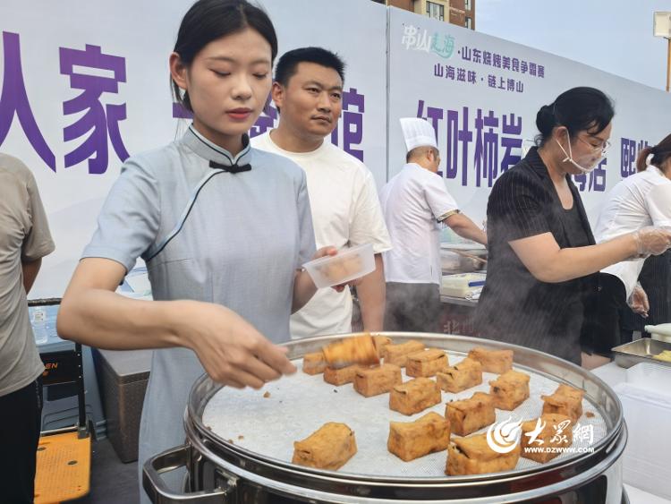 “串” 山越海赴淄博，山东烧烤争霸赛开赛