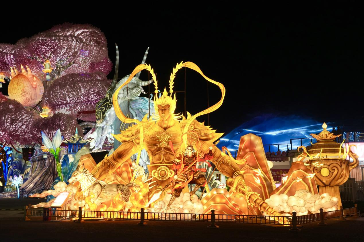 光影齐风耀淄博——走进淄博花灯齐彩城