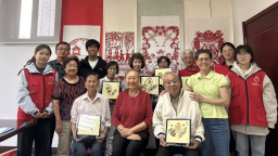 叶雕传情连中外 新加坡友人到济南市中区开展非遗交流学习