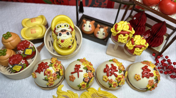 Паровые булочки (хуабобо) нематериального культурного наследия в Лайчжоу согревает Китайский Новый год_fororder_微信图片_20260121092522