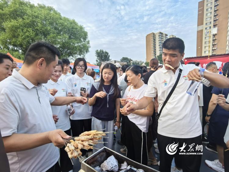 “串” 山越海赴淄博，山东烧烤争霸赛开赛