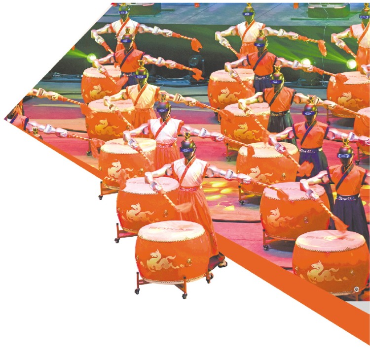 “春晚”掌声后，具身智能机器人如何“跨山越海”？_fororder_【机器人】03_03_0914