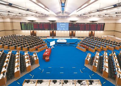 上海加力建设世界一流期货交易所——让世界感受中国产业的强劲脉动