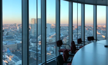 “不敢做大”的企业有何顾虑_fororder_ScreenShot_2025-12-23_090814_284