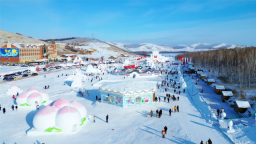 北上追雪正当时 牙克石超长雪期尽显冰雪魅力