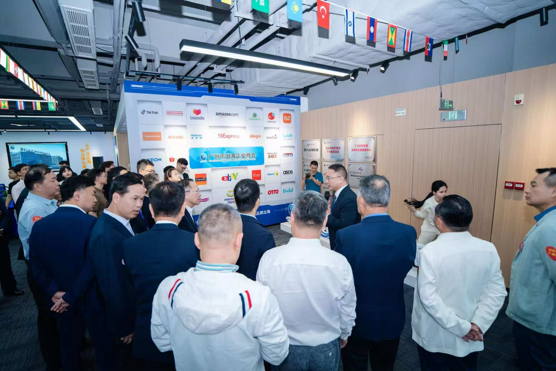 ݽʮ˻ȼȣһͬš 롰š