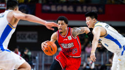 CBA一周综述：上海18连胜 说唱明星迎首秀