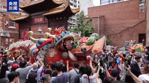 祝福中国年 全球多地共庆新春佳节