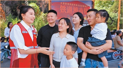 坚守的身影 美丽的风景(新时代画卷)
