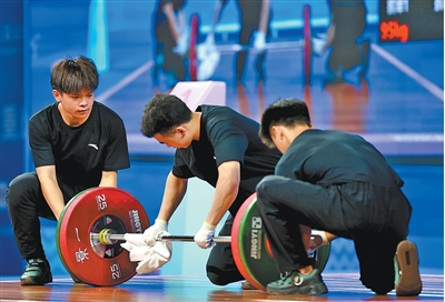 赛场内外 青春闪耀 null