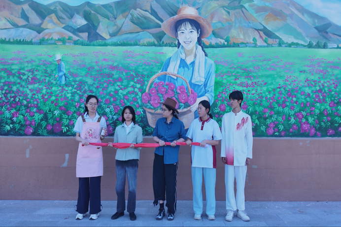 深挖玫乡产业链 共绘振兴同心圆——兰州理工大学“玫香逐梦“实践队赴永登开展苦水玫瑰产业调研