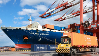First Voyage of “China-Europe Arctic Express” Sets Sail from Nansha Port Area, Launching South China’s Arctic Ocean-to-Europe Shipping Route