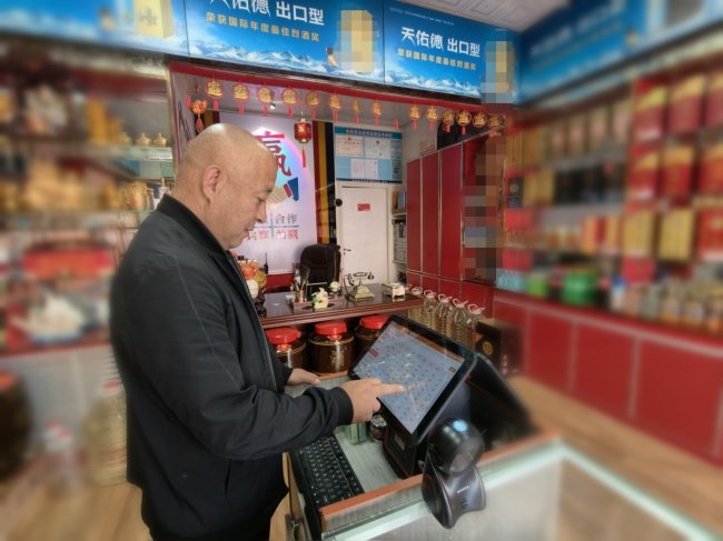 甘肃白银:戎装虽卸初心在 烟火人间践担当