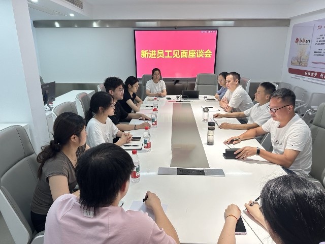 三步成链 青蓝相继——浙江省文成县烟草专卖局青年员工成长记