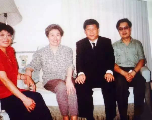 人民領袖|此情不忘是師恩
