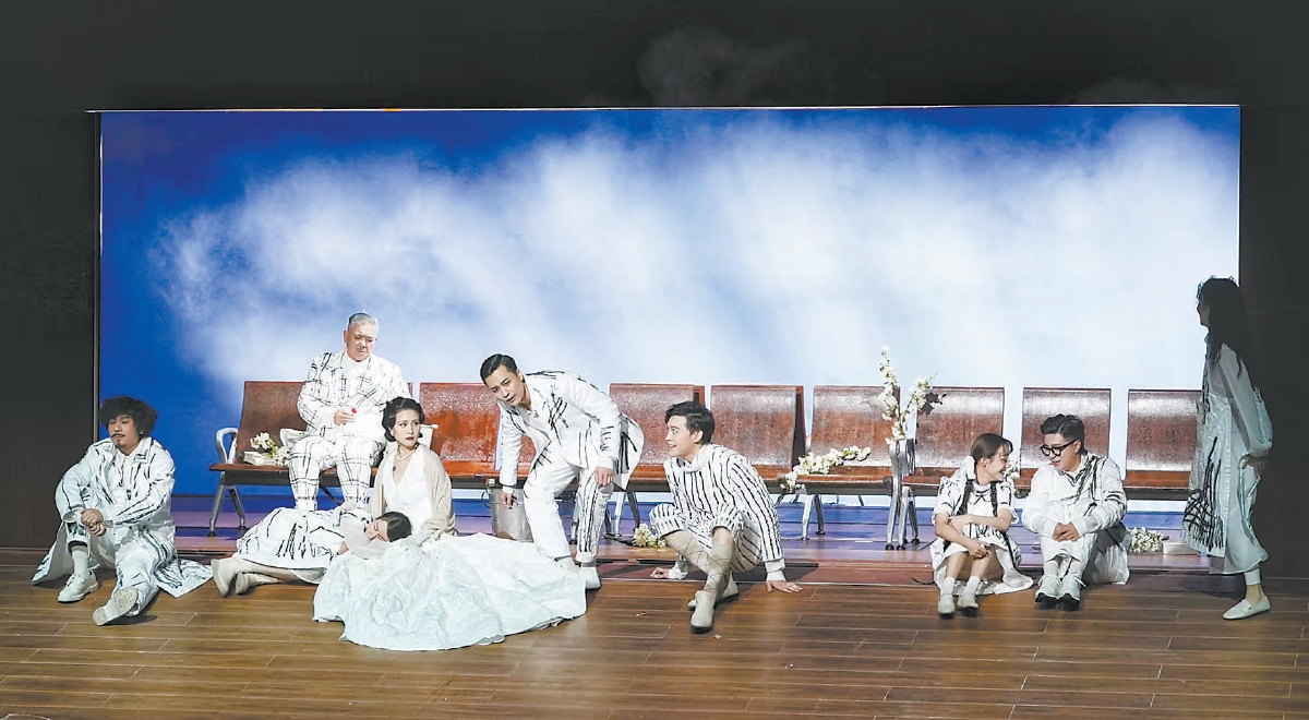 喧哗的《樱桃园》大胆的“契诃夫”