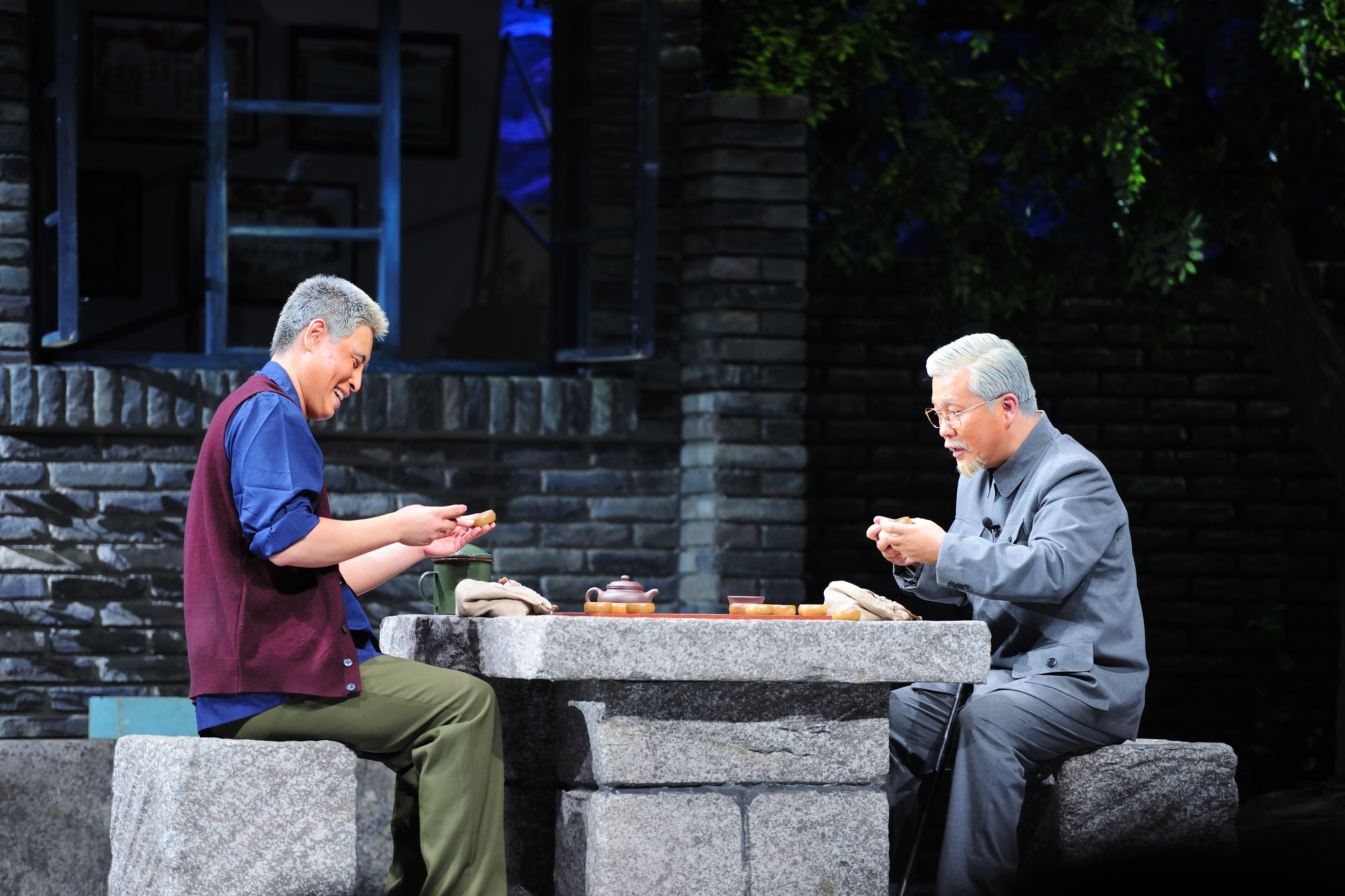 话剧《马走日》全国巡演收官 以棋为媒 以剧传心