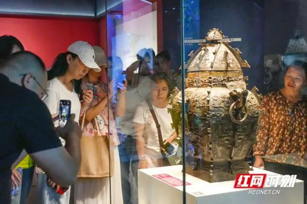 湖南省文物局:省市联动助力“湘见万年”文博特展矩阵全链路传播获金奖