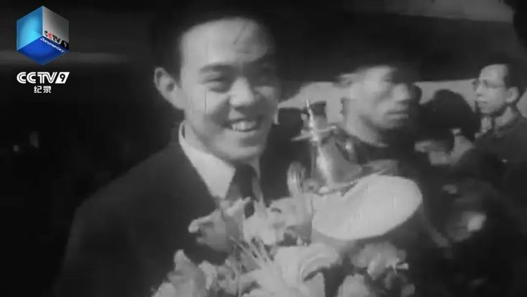 致敬新中国每一个奋斗者！纪录片《新中国——平凡而闪光的足迹》今晚CCTV-9开播