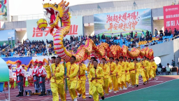 千年文脉激荡绿茵场——从《云山下的乡愁》看地域文化的“活化”之道