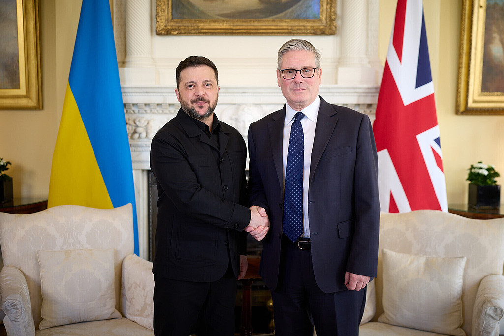 闪评 | 俄美乌安全问题工作小组暂停 美伊冲突如何影响俄乌冲突？