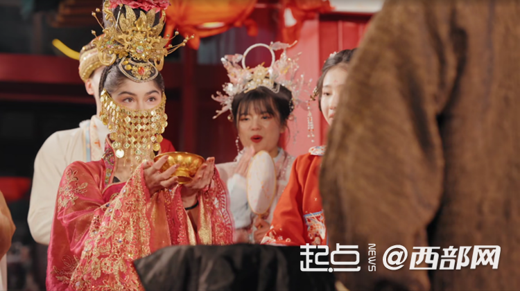 何以中国丨2025丝路春晚:讲好民心相通新故事