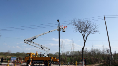 Intelligent Live-Line Work Robot Achieves Technological Breakthrough in Sanmenxia, Henan