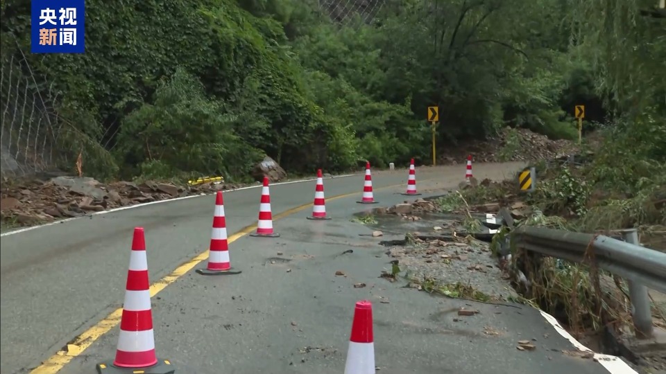 强降雨引发山洪 北京密云多个村镇水电通信受影响