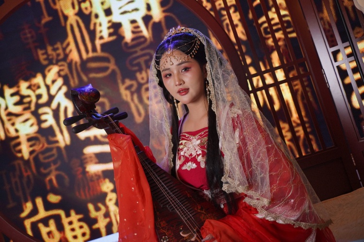 以脚步丈量，用镜头传播：他们成为和美云南“海外代言人”